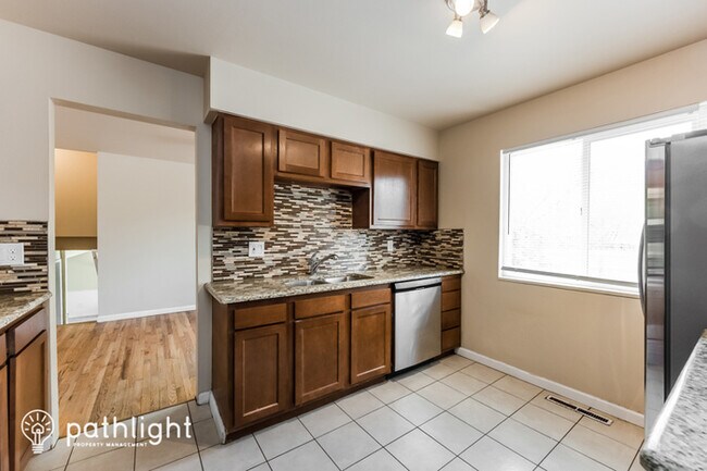 Building Photo - 4111 Palmer Park Blvd, Colorado Springs, C...
