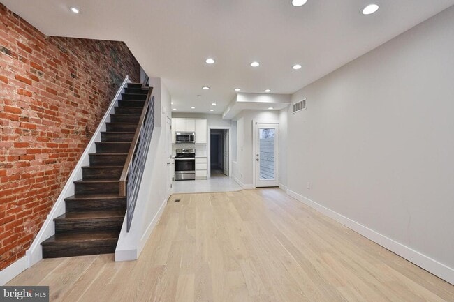 Foto del edificio - 1614 N 28th St