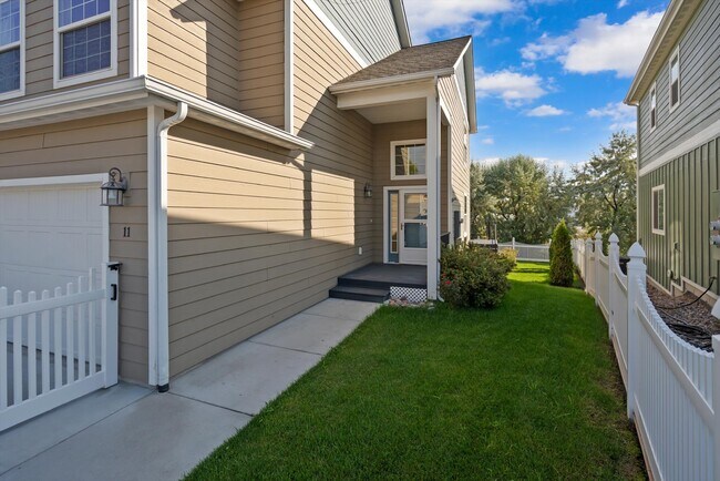 Foto del edificio - 11 Muskrat Dr