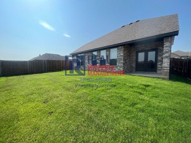 Building Photo - Striking 3 Bedroom/3 Bath Open Concept Hom...