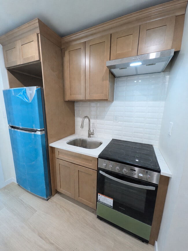 Kitchen - 149 East 36th Street