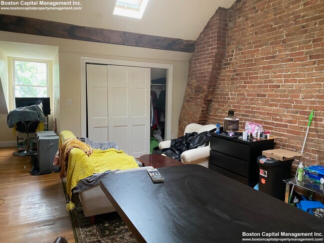 Building Photo - 65 Trenton St
