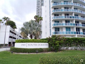 Building Photo - 1945 S Ocean Dr