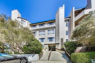 Building Photo - 208 N Lake Merced Hills
