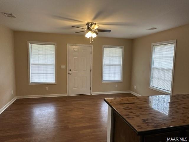 Building Photo - 1632 Pine Lake Dr