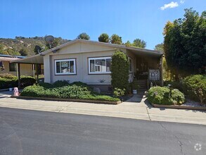 Building Photo - 8975 Lawrence Welk Dr