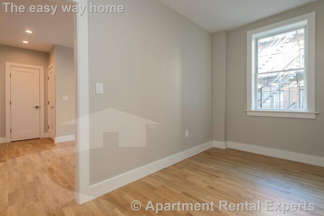 Foto del edificio - 136 Highland Ave