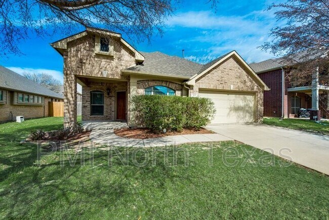 Building Photo - 2633 Pine Trail Dr