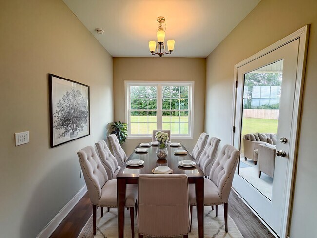 Building Photo - 116 Station Drive