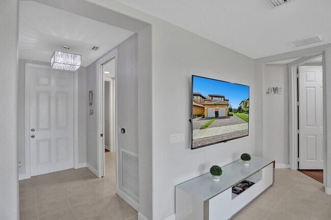 Foto del edificio - 8246 NW 127th Ln