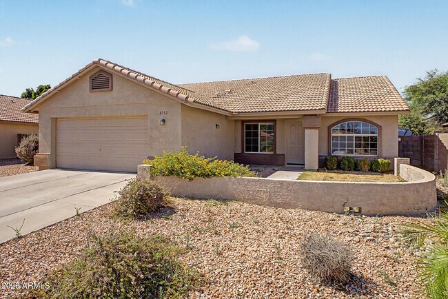 Building Photo - 8752 W Melinda Ln