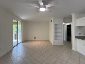 Building Photo - 6410 Emerald Dunes Dr