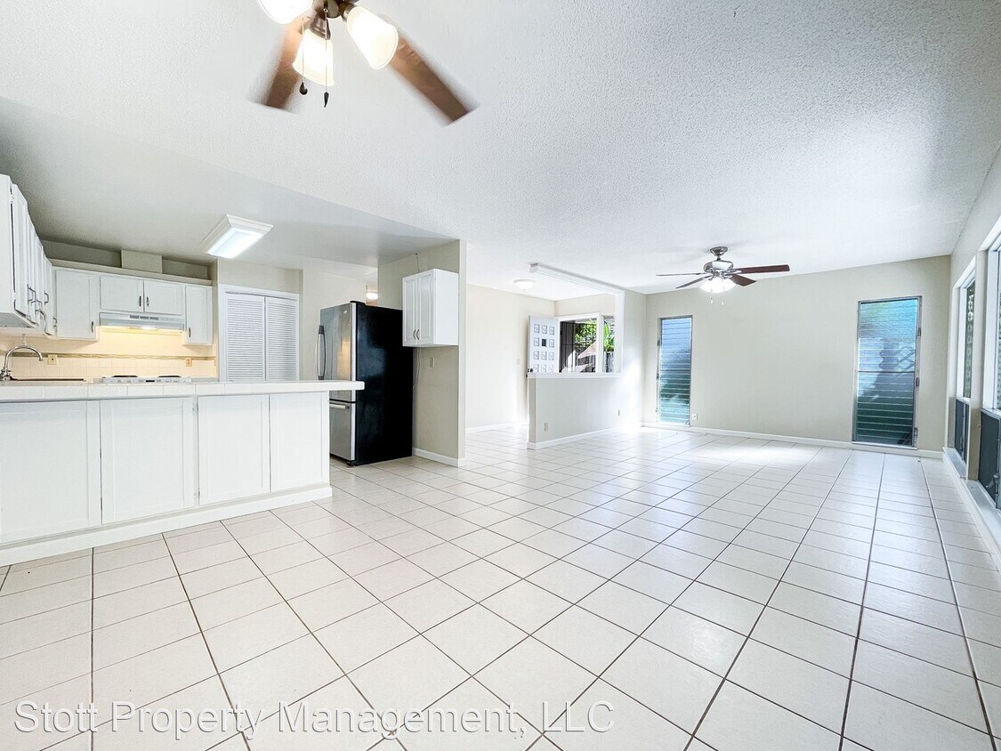 286 Opihikao Way, Honolulu, HI 96825 House Rental in Honolulu, HI