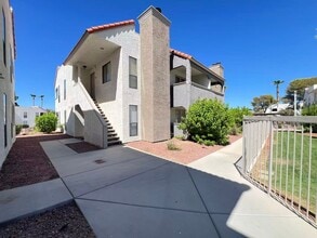 Building Photo - 2112 Sunfish Dr