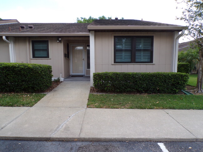 Building Photo - 2025 Sylvester Rd