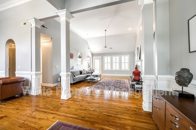 Building Photo - 1126 Blowing Rock Cove