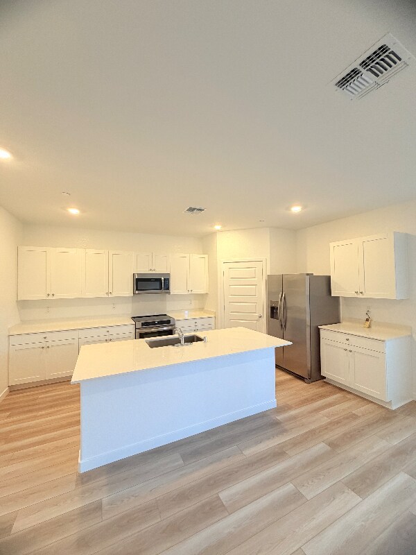 Foto del edificio - 1486 Sea Holly St