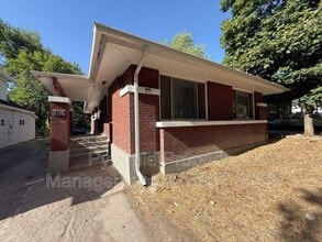 Building Photo - 1148 24th St