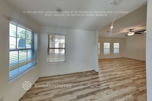 Building Photo - 22412 Sonora River Trce