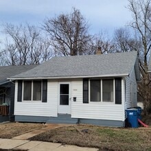 Building Photo - 6337 Albertine Ave