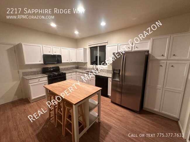 Foto del edificio - 3 BEDROOM, 2 1/2 BATHROOM NORTHWEST RENO HOME