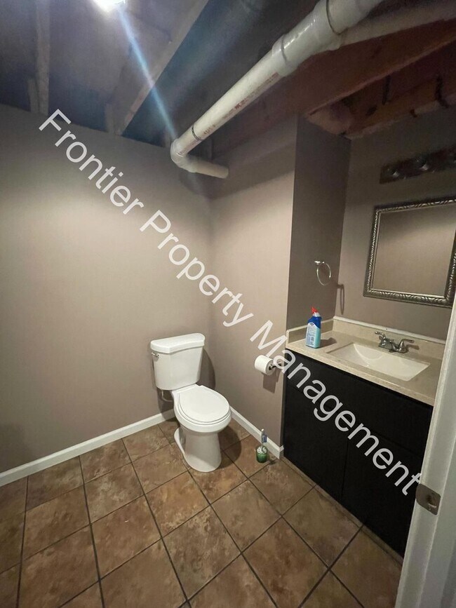 Foto del edificio - 2116 Doe Run Dr