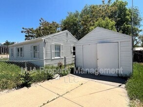 Building Photo - 3304 S 460 E