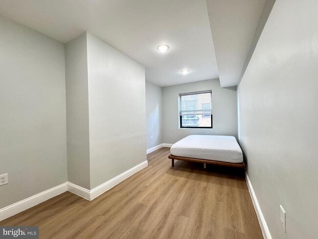 Foto del edificio - 1024 Race St