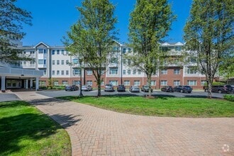 Building Photo - 1 King Philip Dr