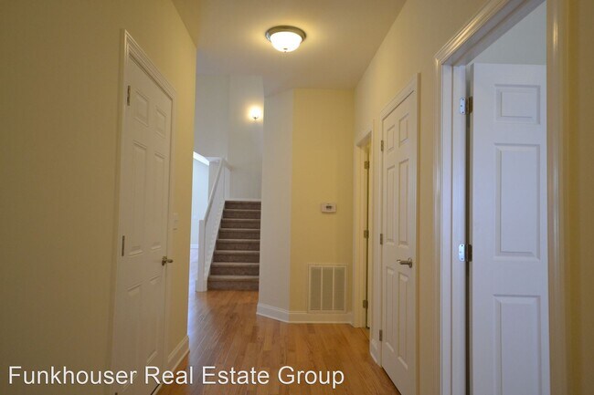 Building Photo - 4 br, 2.5 bath House - 130 Berwick Drive