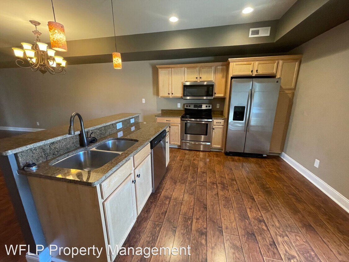 Foto principal - 3 br, 2.5 bath House - 129 Portico St