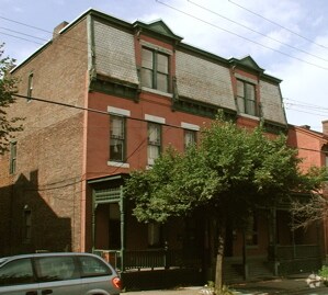 Foto principal - 928-930 Western Ave