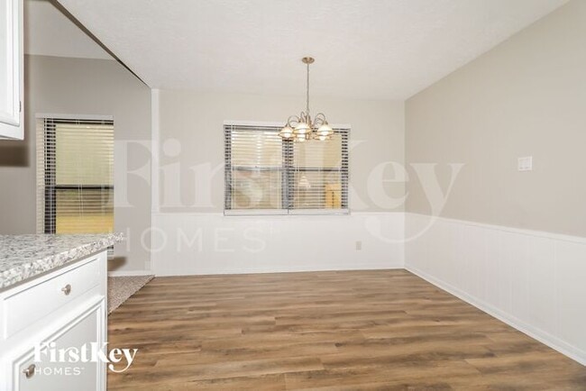 Building Photo - 8202 Amurwood Dr