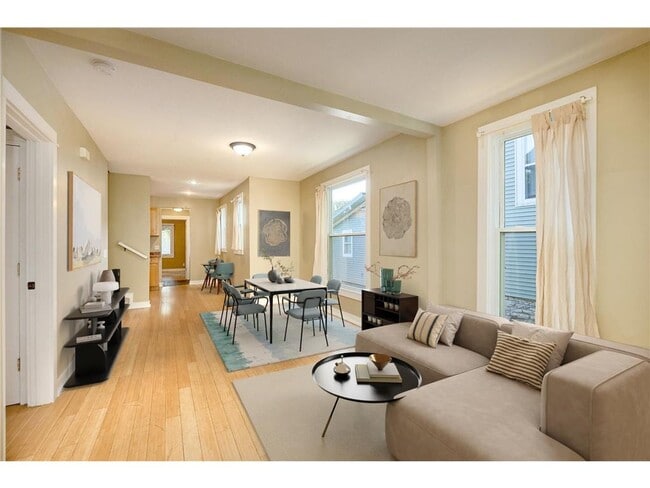 Foto del edificio - 1036 15th Ave SE