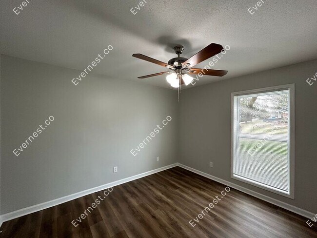 Building Photo - 1777 Crosswood Cove E