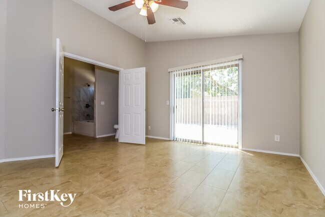 Building Photo - 5859 W Cochise Dr