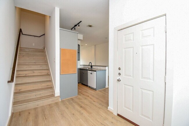 Foto del edificio - 4106 McKinney St