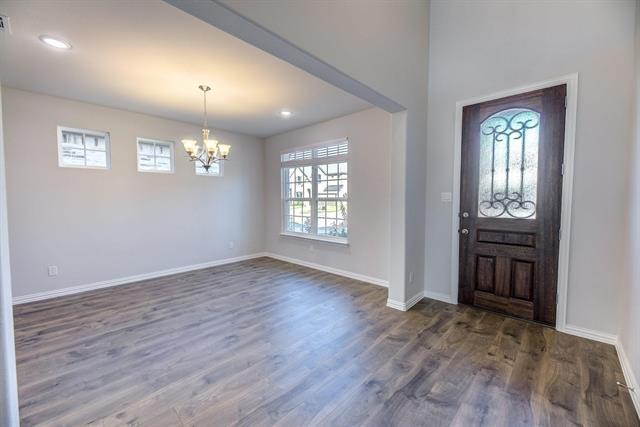 Building Photo - 1012 Rosebay Dr