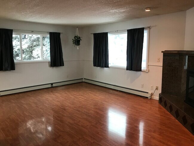Living Room - 9381 Campbell Terrace Dr
