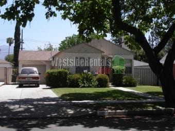 Primary Photo - 1112 N Naomi St