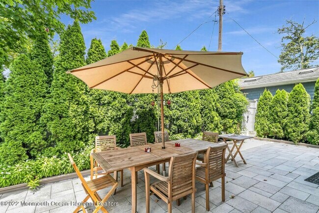 Foto del edificio - 334 Pitney Ave