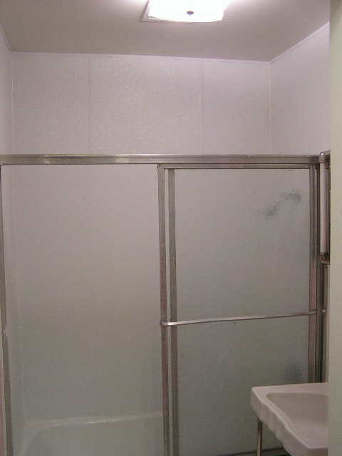full bath - 3701 NW 56th St