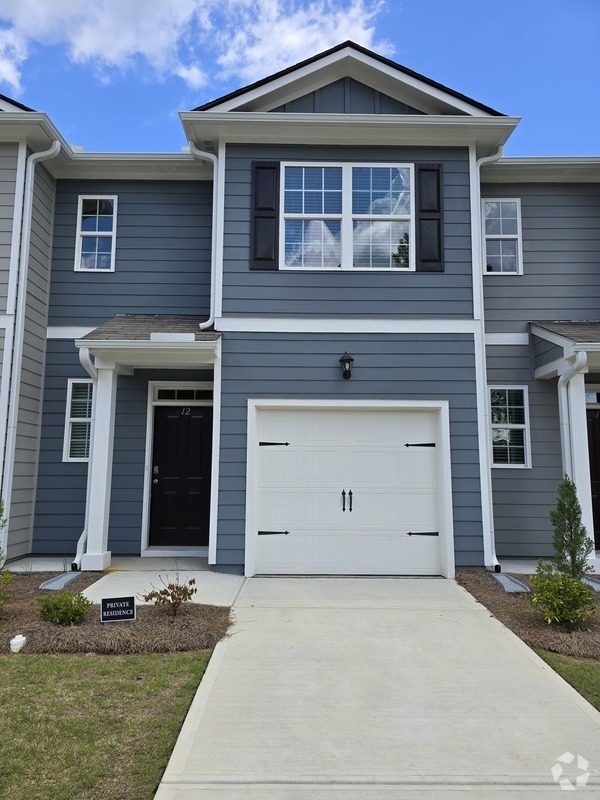 Building Photo - 12 Sweetspire Dr