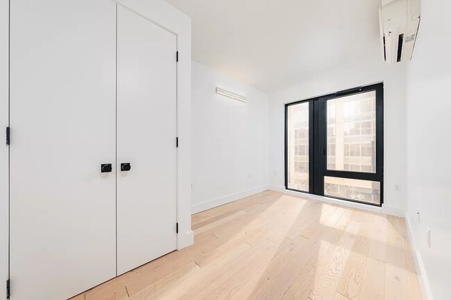Foto del edificio - 60 West 125th Street