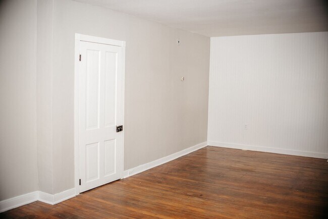 Foto del edificio - 145 Race St