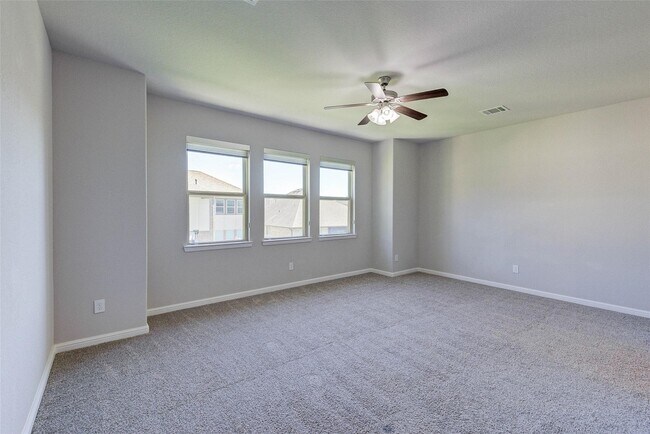 Foto del edificio - 14926 Samuel Springs Ln