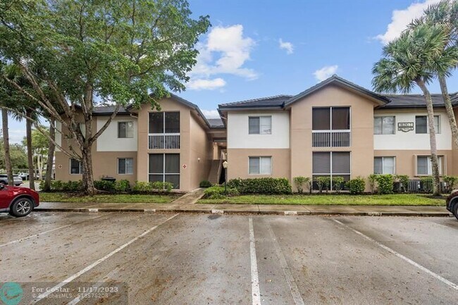 Foto del edificio - 9855 Westview Dr