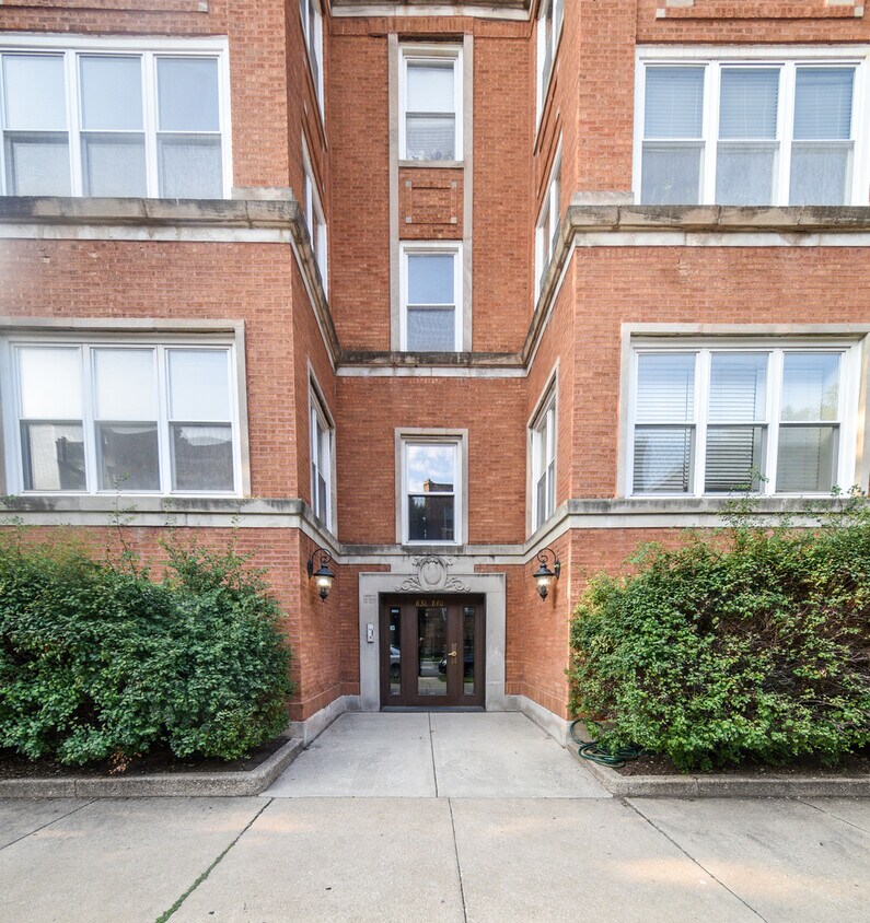 840 E 52nd St Unit 1E, Chicago, IL 60615 Condo for Rent in Chicago