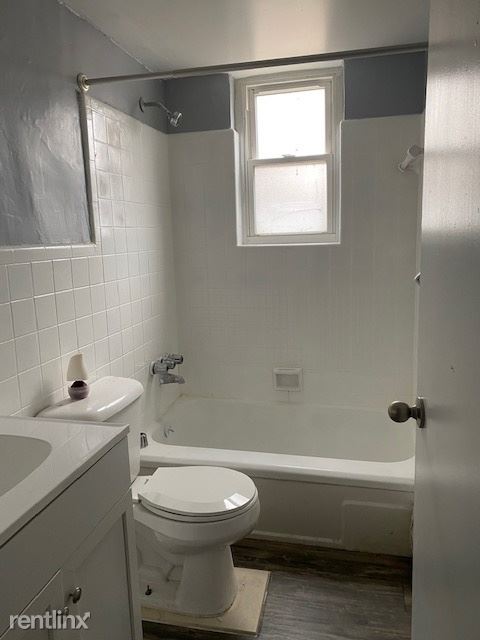 Foto del edificio - 7839 Dawn Rd