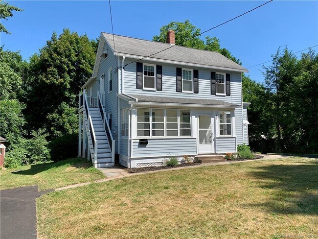 Building Photo - 575 Butternut St